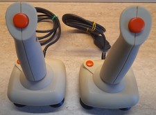 Coppia joystick originali usato Coppia joystick originali usato  San Giorgio Bigarello