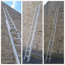 Lyte extending ladders for sale  BARNOLDSWICK