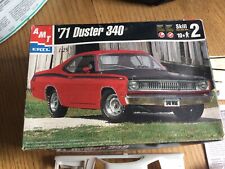 Kit modelo plástico AMT Ertl 8437 escala 1/25 '71 Plymouth Duster 340 comprar usado  Enviando para Brazil