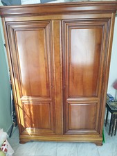 Belle armoire merisier d'occasion  Saint-Raphaël