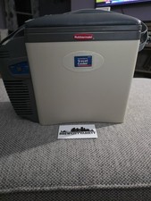 Resfriador e aquecedor de viagem Rubbermaid termoelétrico 12V com assento de almofada - muito bom comprar usado Resfriador e aquecedor de viagem Rubbermaid termoelétrico 12V com assento de almofada - muito bom comprar usado  Enviando para Brazil