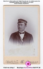 Homme écharpe tricolore d'occasion  Chaumont