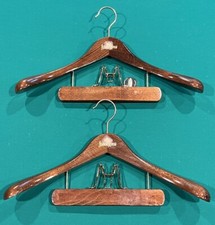 Dois Neiman Marcus 18” marrom madeira terno cabides calça clipe QTY comprar usado  Enviando para Brazil
