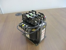 Transformador Square D 9070TF300D1 0.3KVA Pri:240/480 Sec: 120V Usado, usado comprar usado  Enviando para Brazil