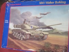 Modelo de tanque Glencoe Models escala 1/15 M41 Walker Bulldog comprar usado  Enviando para Brazil