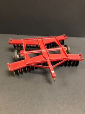Arado de disco vintage da década de 1970 Ertl International Harvester. Escala 1/16. comprar usado  Enviando para Brazil