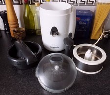 Magimix duo juicer for sale Magimix duo juicer for sale  CARDIFF