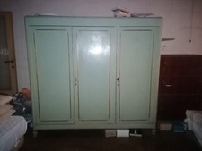 Mobile guardaroba vintage usato  Italia