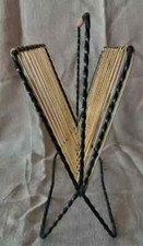 Porte revues vintage d'occasion  Monts-sur-Guesnes