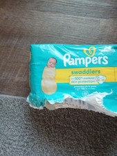 Pampers swaddlers newborn d'occasion  Expédié en Belgium