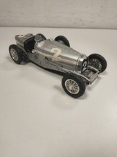 Modellino 3005 bugatti usato  Ferrara
