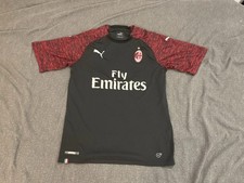 Milan 2018 third for sale  SHEFFIELD