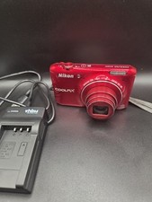 Fotocamera digitale nikon usato  Capua