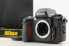 Usado, Corpo da câmera de filme 35 mm Nikon F100 SLR sem pegajoso [PERFEITO ESTADO com alça de estojo] do Japão comprar usado  Enviando para Brazil