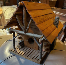 Log Cabin Bird House-Donald Raymond-Feita à Mão em Darby, MT-Detalhado-12"x10"x10" comprar usado  Enviando para Brazil