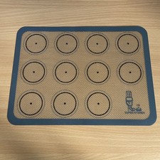 Macarons baking sheet for sale  BRACKNELL
