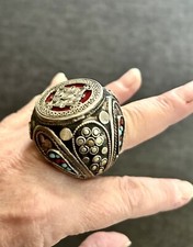 Anello etnico gigante usato  Italia