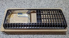 NOS 1981 OLDSMOBILE OMEGA GRILL BISEL DRIVER SIDE LH, usado comprar usado  Enviando para Brazil