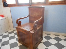 Ancien fauteuil aisance. d'occasion  Savigny-sur-Orge