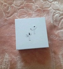 Apple airpro2 con usato  Voghera