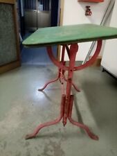 Antico tavolino bistrot usato Antico tavolino bistrot usato  Villa Santina