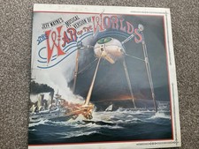 Original war worlds for sale  DARLINGTON