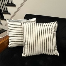 White throw pillows for sale  Ooltewah
