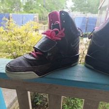 nike air yeezy shoes for sale nike air yeezy shoes for sale Morven