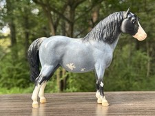 Breyer traditional model for sale  Easton