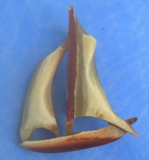 Ancienne broche voilier d'occasion  Poncin