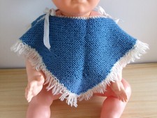 Poncho ancien tricoté d'occasion Poncho ancien tricoté d'occasion  Lannion