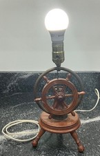 Luminária de mesa flutuante vintage latão e madeira navio roda luz de trabalho, usado comprar usado Luminária de mesa flutuante vintage latão e madeira navio roda luz de trabalho, usado comprar usado  Enviando para Brazil