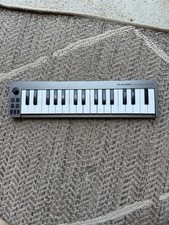 Controlador de teclado M-Audio Keystation Mini 32 MK3 32 teclas midi USB comprar usado  Enviando para Brazil