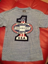 Camiseta masculina General Motors Chevrolet peças genuínas automotiva tamanho pequeno C14 comprar usado  Enviando para Brazil