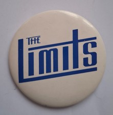 Badge the limits d'occasion  Paris VI