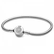 Pandora sparkling crown for sale  CRAWLEY