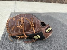 Wilson a2000 size for sale  Hacienda Heights