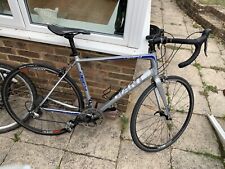 Road bike giant for sale  HORSHAM