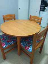 Dinning room table for sale  Brooklyn