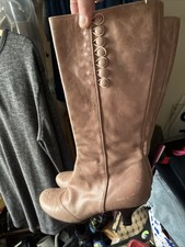 Women size boots for sale  CARSHALTON