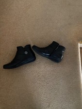 Pavers. boots size for sale  ST. ALBANS