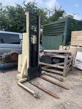 Crown 1000kg walkie for sale  GLOUCESTER