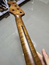 Collo chitarra basso usato  Spedire a Italy