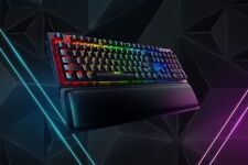 Tastiera meccanica gaming usato  Salerno