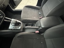 Apoio de braço usado para porta serve: 2009 Volkswagen Jetta grau A comprar usado  Enviando para Brazil