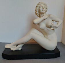 Statua pomona seduta usato  Montione