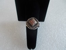 Usado, Prata Esterlina~Olho de Tigre~Anel Venenoso~925~Stash~Locket~Snuff~Ring~4.4gm~Tamanho~6.5 comprar usado  Enviando para Brazil