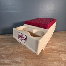 Vintage Igloo Little Kool Rest Console Central Suporte Refrigerador Vermelho *ver Descrição comprar usado Vintage Igloo Little Kool Rest Console Central Suporte Refrigerador Vermelho *ver Descrição comprar usado  Enviando para Brazil