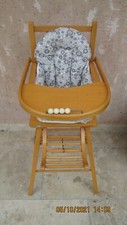Chaise haute bebe d'occasion  Cheval-Blanc
