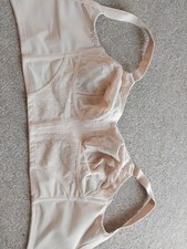Bnwot nude triumph for sale  TIPTON